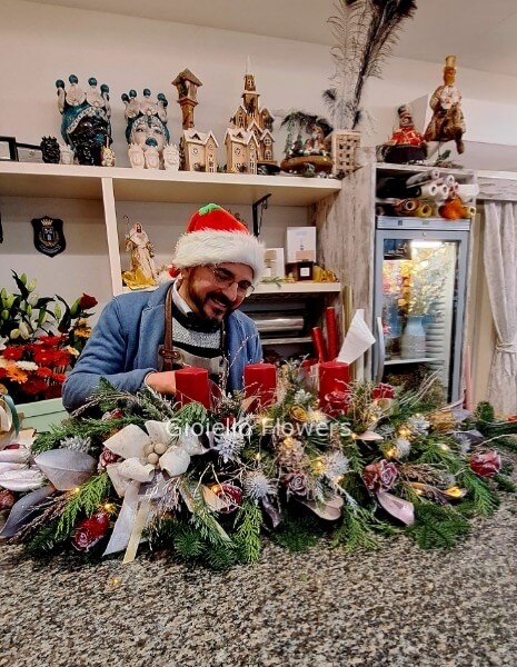 Composizione natalizia grande tre candele rosso/bianco