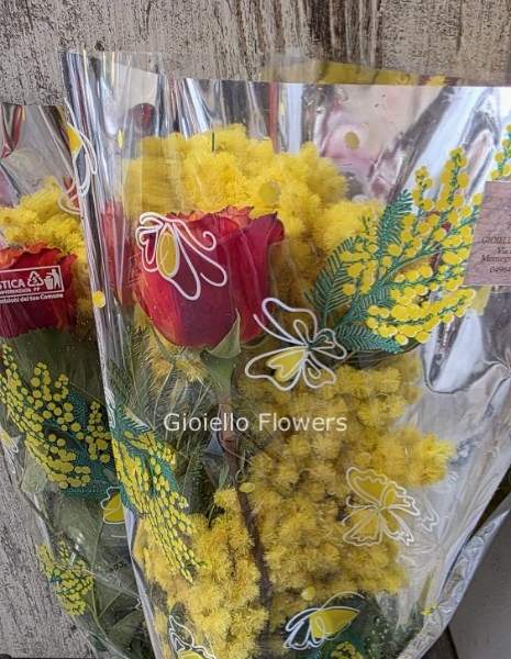 Bustine di mimose e rosa H40 min. 3 (identificati come numero di steli)
