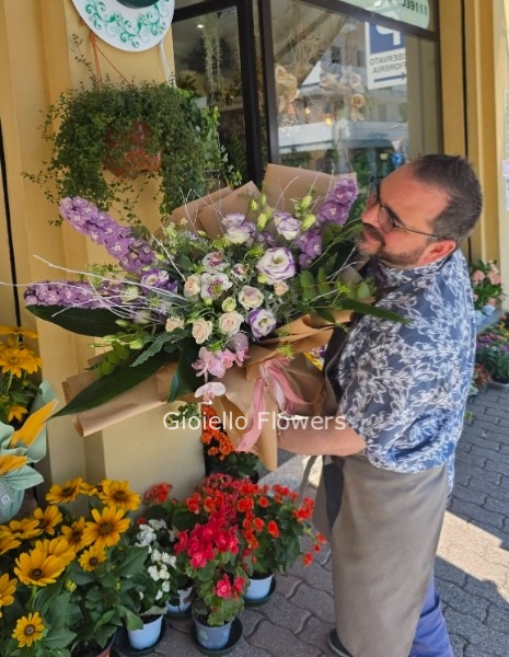 Bouquet Garden style. Sfumature lilla e viola